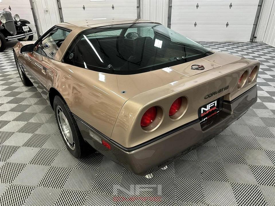 1984 Chevrolet Corvette C4 - Image 10 of 31