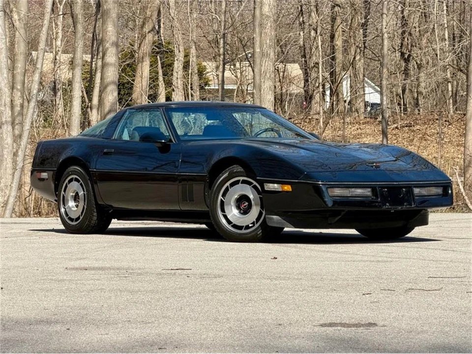 1984 Chevrolet Corvette C4 - Image 2 of 31