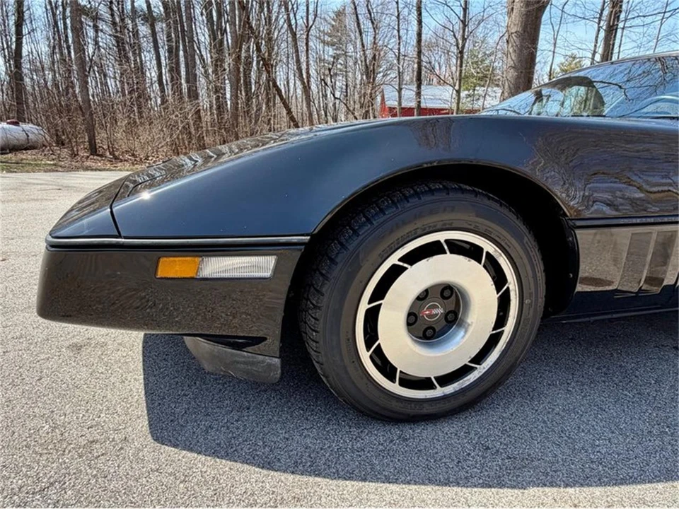 1984 Chevrolet Corvette C4 - Image 27 of 31
