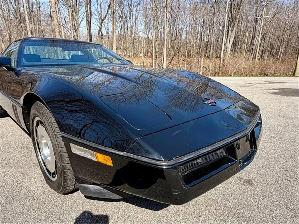1984 Chevrolet Corvette C4 - Image 23 of 31
