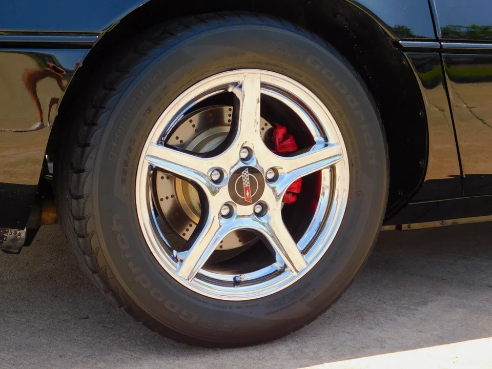 1984 Chevrolet Corvette C4 - Image 12 of 21