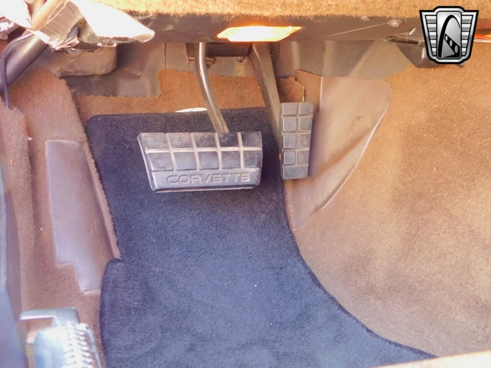 1984 Chevrolet Corvette C4 - Image 18 of 21