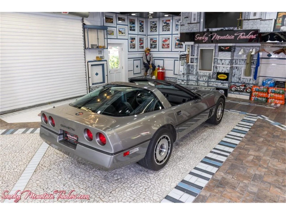 1984 Chevrolet Corvette C4 - Image 26 of 31