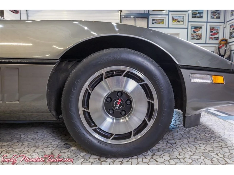 1984 Chevrolet Corvette C4 - Image 22 of 31