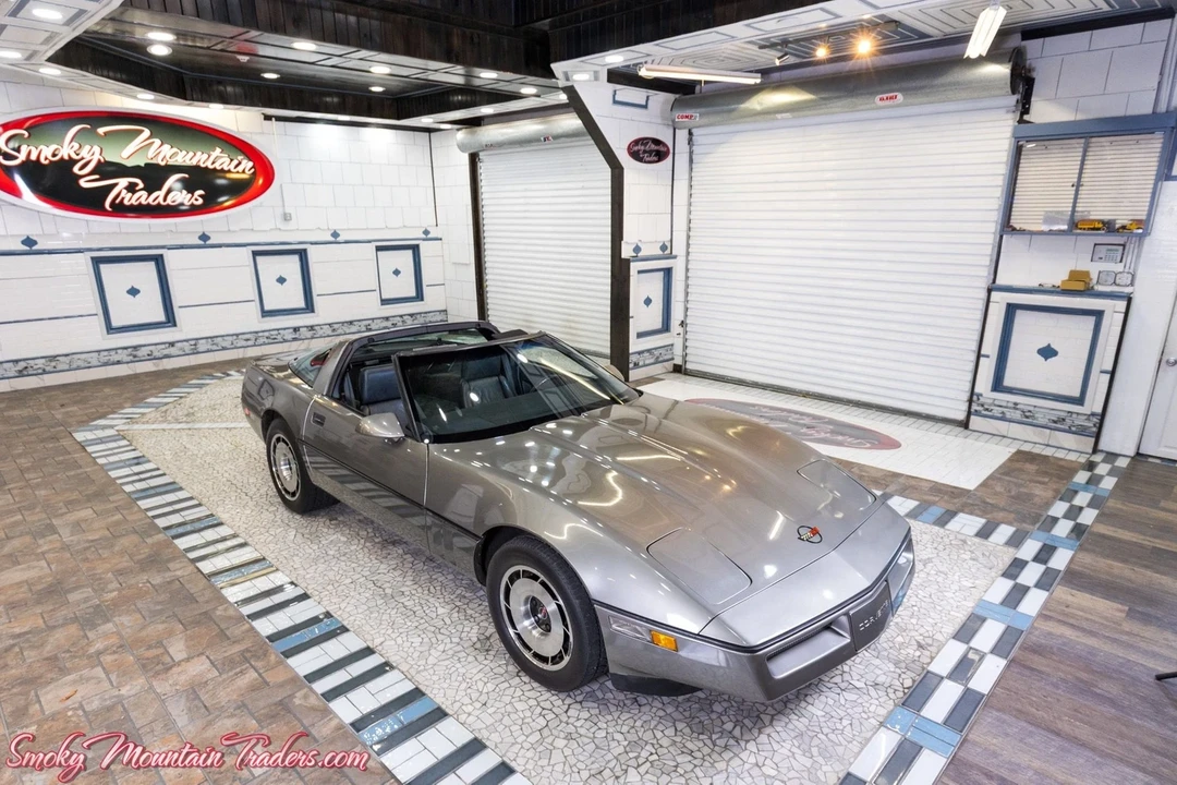 1984 Chevrolet Corvette C4 - Image 16 of 31
