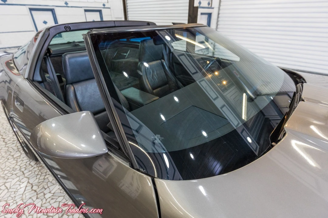 1984 Chevrolet Corvette C4 - Image 23 of 31