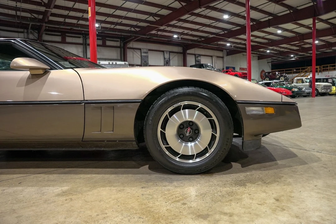 1984 Chevrolet Corvette C4 - Image 11 of 12