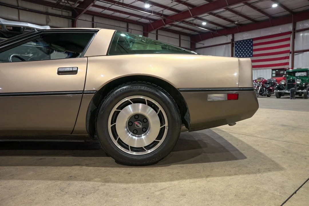 1984 Chevrolet Corvette C4 - Image 5 of 12