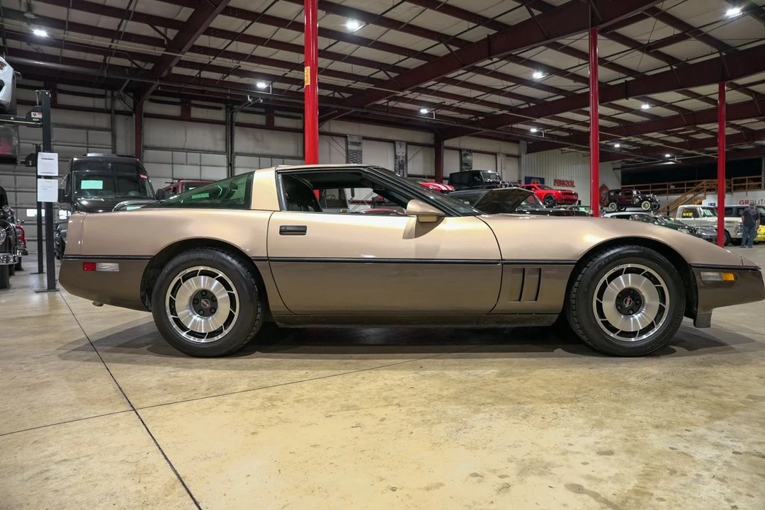 1984 Chevrolet Corvette C4 - Image 10 of 12