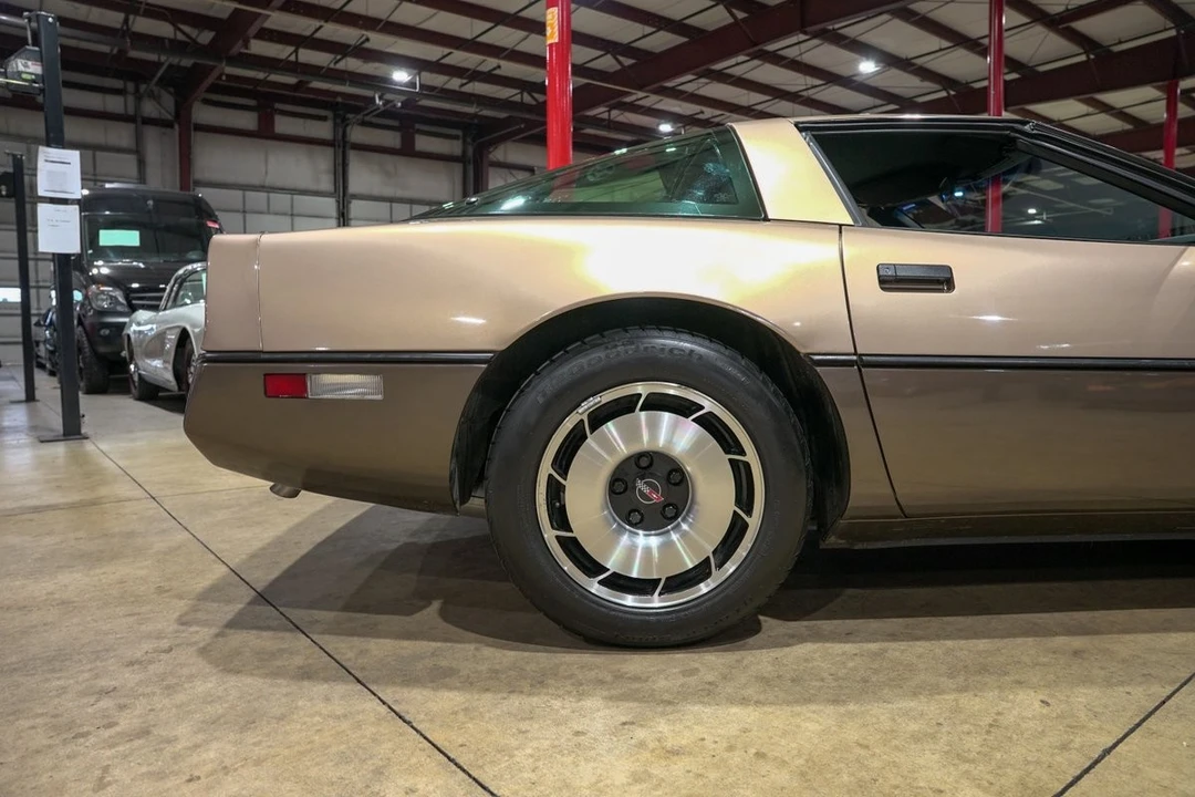 1984 Chevrolet Corvette C4 - Image 9 of 12