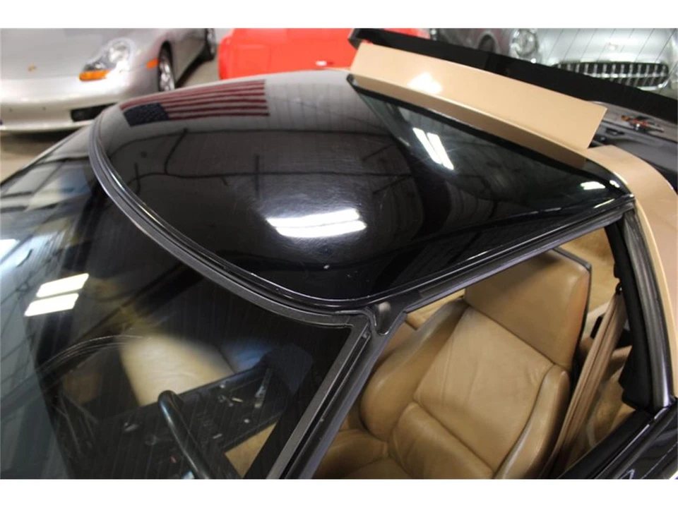 1984 Chevrolet Corvette C4 - Image 25 of 31