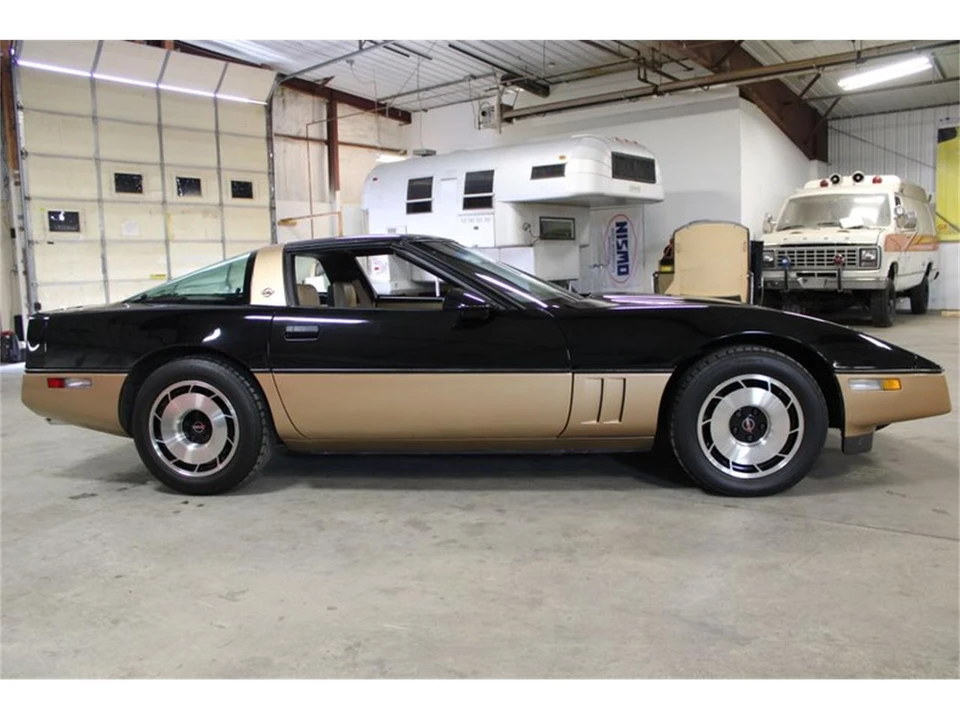 1984 Chevrolet Corvette C4 - Image 7 of 31