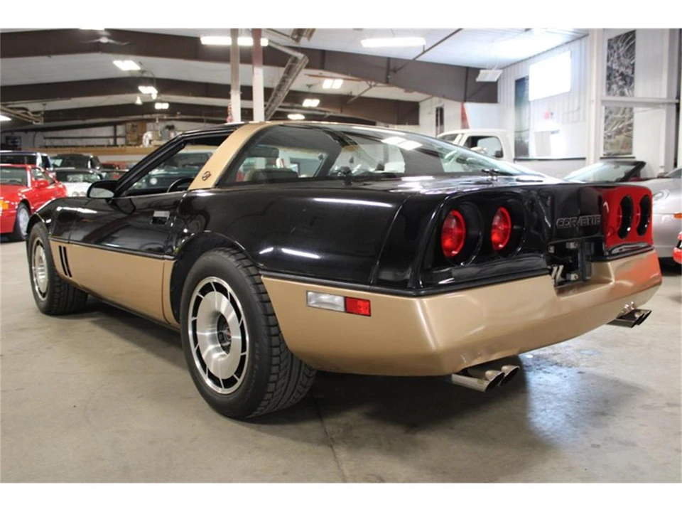 1984 Chevrolet Corvette C4 - Image 4 of 31