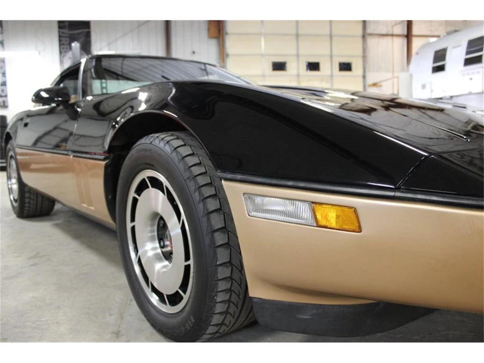 1984 Chevrolet Corvette C4 - Image 13 of 31