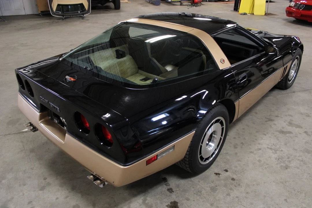 1984 Chevrolet Corvette C4 - Image 17 of 31