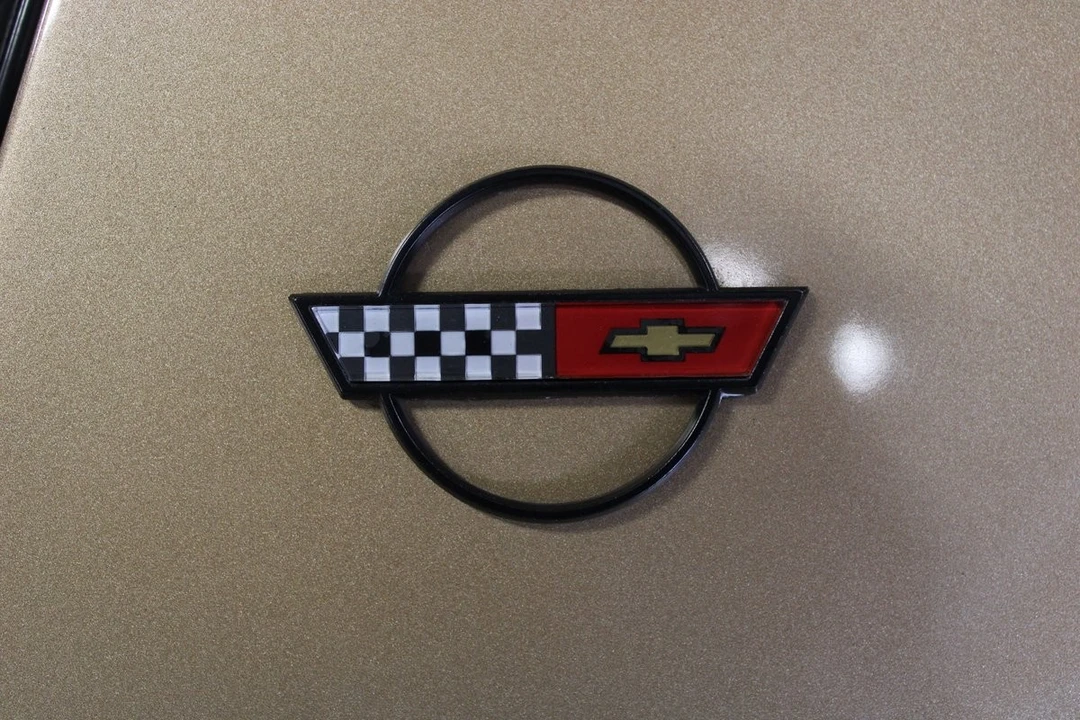 1984 Chevrolet Corvette C4 - Image 19 of 31