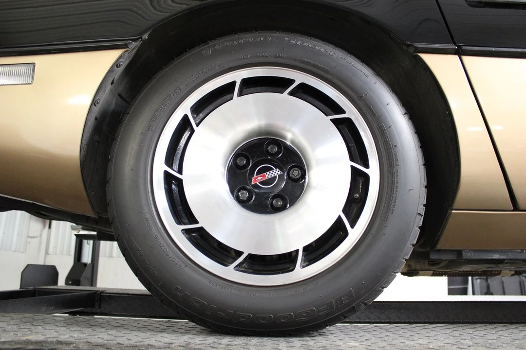 1984 Chevrolet Corvette C4 - Image 31 of 31