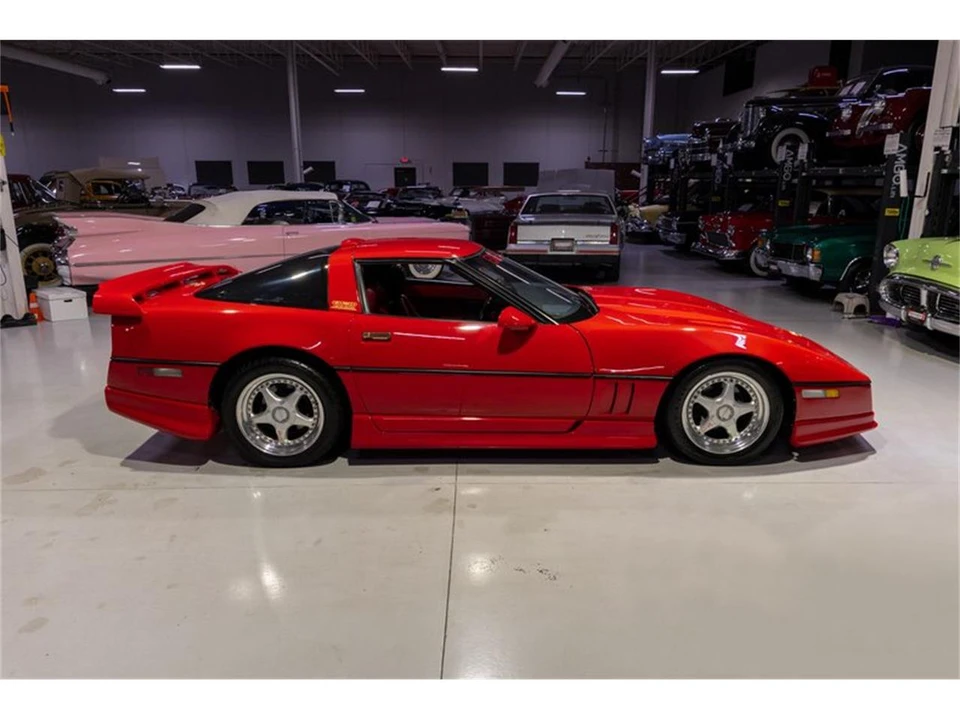 1984 Chevrolet Corvette C4 - Image 16 of 31