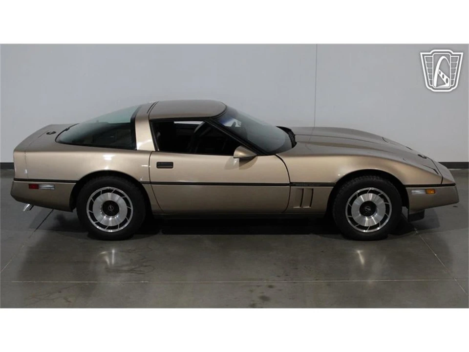 1984 Chevrolet Corvette C4 - Image 16 of 31