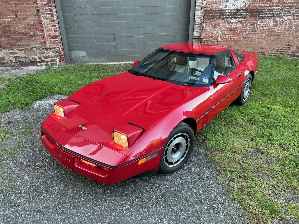 1984 Chevrolet Corvette C4 - Image 16 of 31