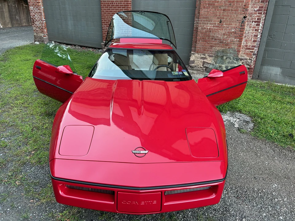 1984 Chevrolet Corvette C4 - Image 22 of 31