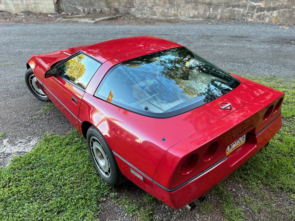 1984 Chevrolet Corvette C4 - Image 3 of 31