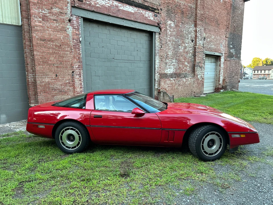 1984 Chevrolet Corvette C4 - Image 7 of 31
