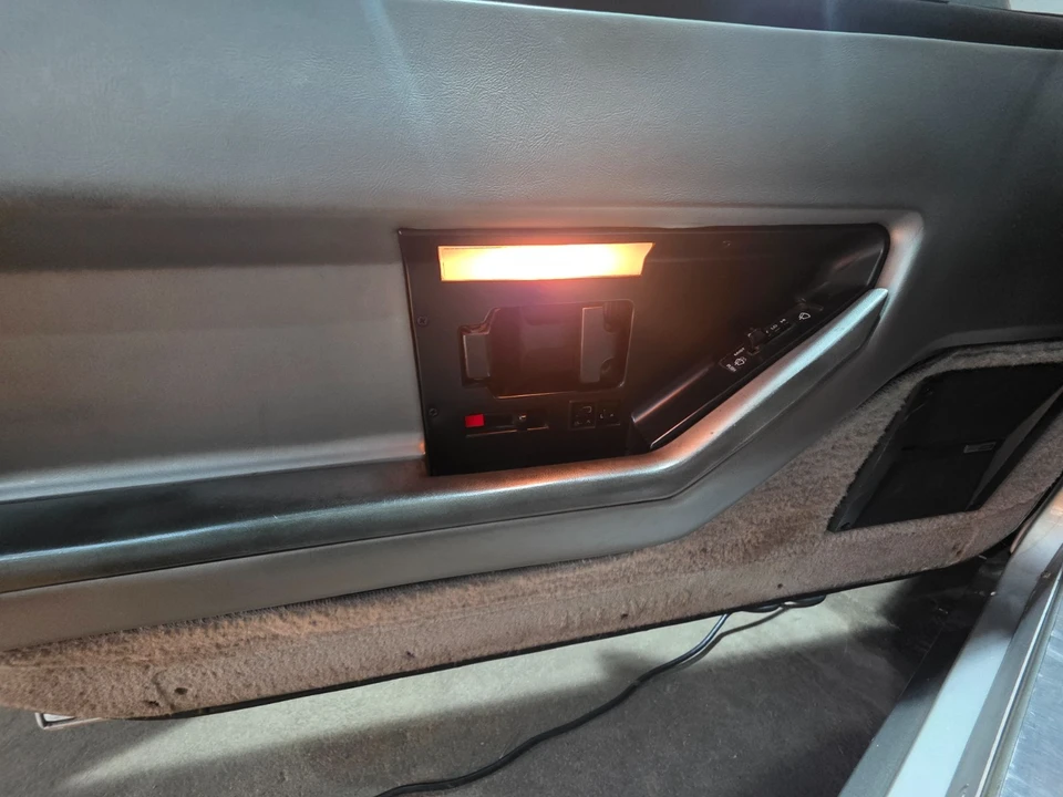 1984 Chevrolet Corvette C4 - Image 19 of 24