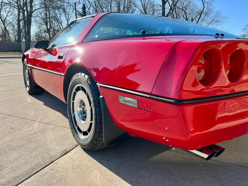 1984 Chevrolet Corvette C4 - Image 19 of 31