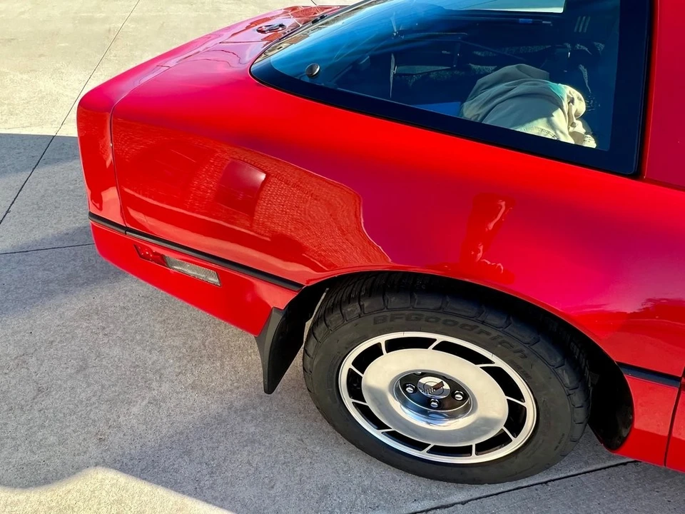 1984 Chevrolet Corvette C4 - Image 28 of 31