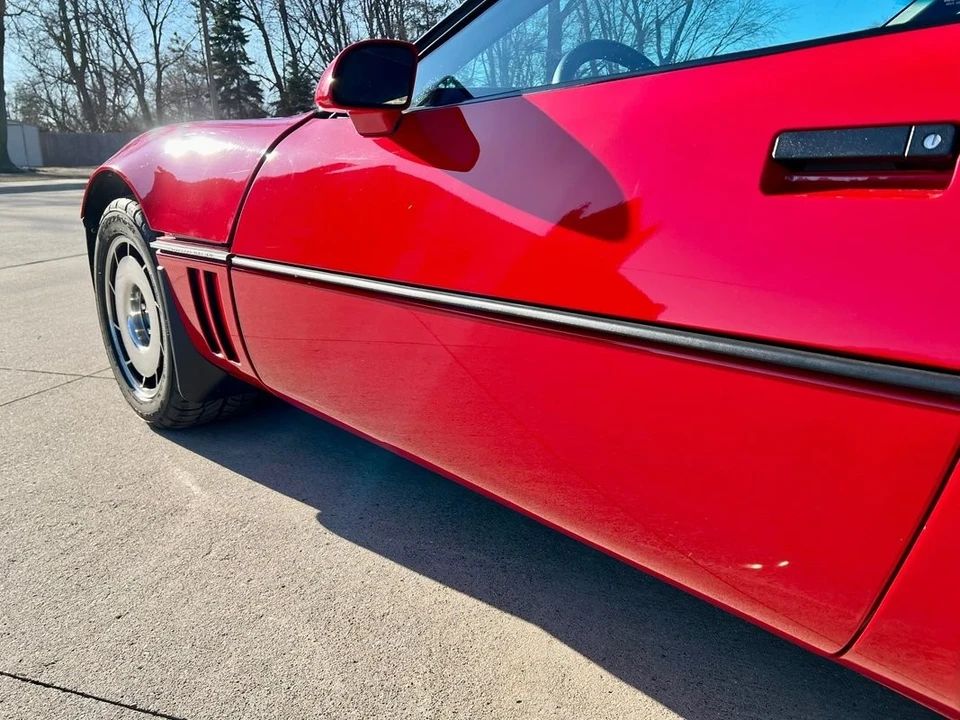 1984 Chevrolet Corvette C4 - Image 20 of 21