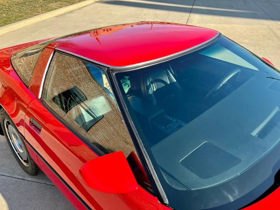 1984 Chevrolet Corvette C4 - Image 25 of 31
