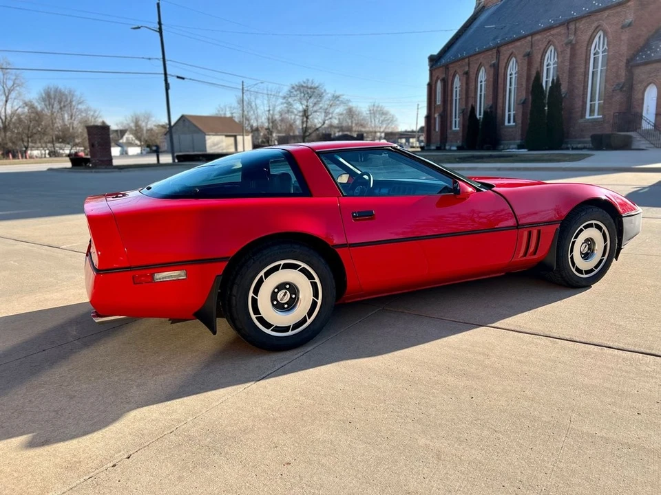 1984 Chevrolet Corvette C4 - Image 8 of 31