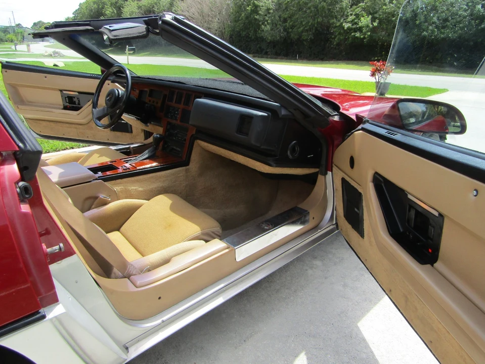 1984 Chevrolet Corvette C4 - Image 7 of 15