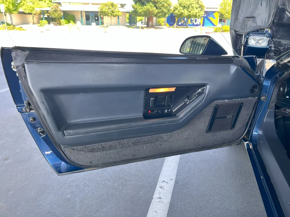 1984 Chevrolet Corvette C4 - Image 17 of 21