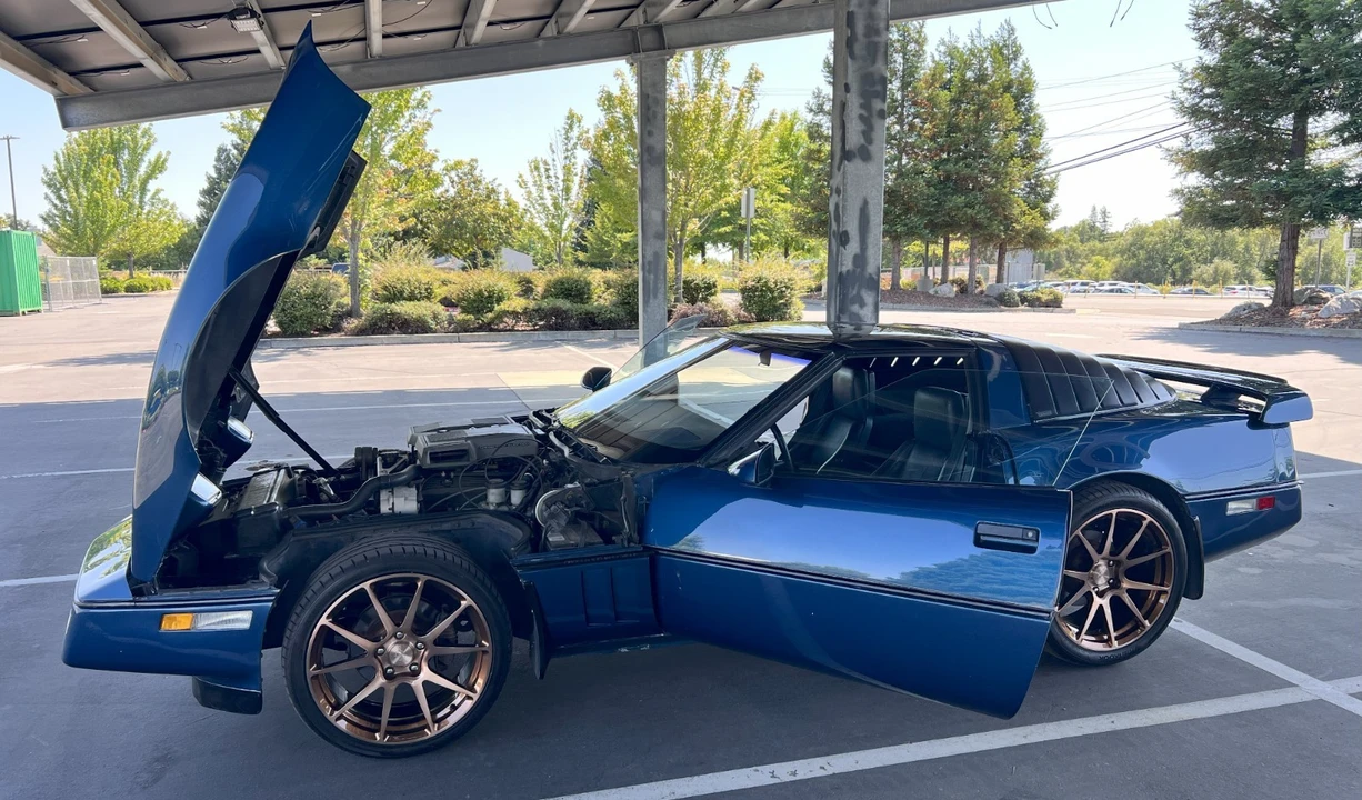 1984 Chevrolet Corvette C4 - Image 9 of 21