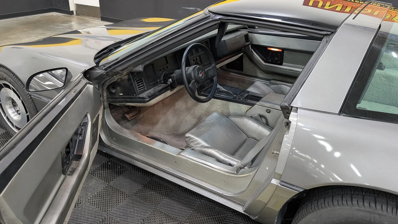 1984 Chevrolet Corvette C4 - Image 7 of 10