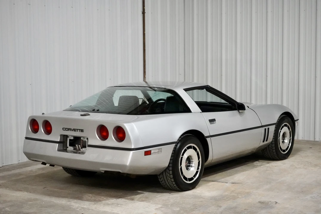 1984 Chevrolet Corvette C4 - Image 9 of 31