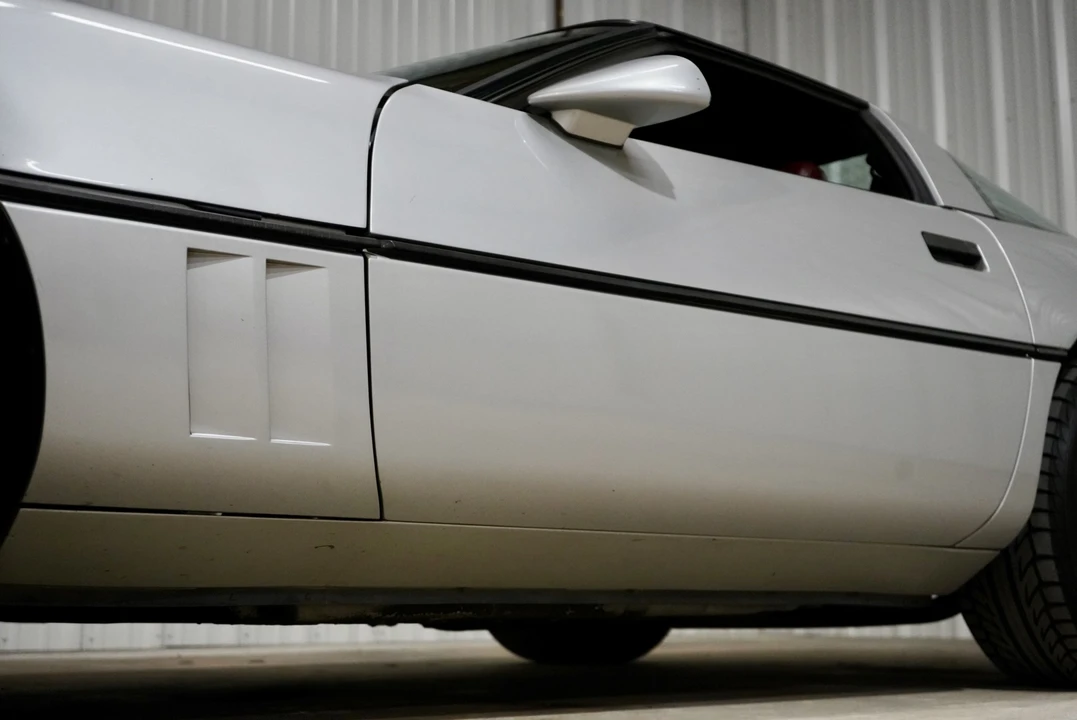 1984 Chevrolet Corvette C4 - Image 24 of 31