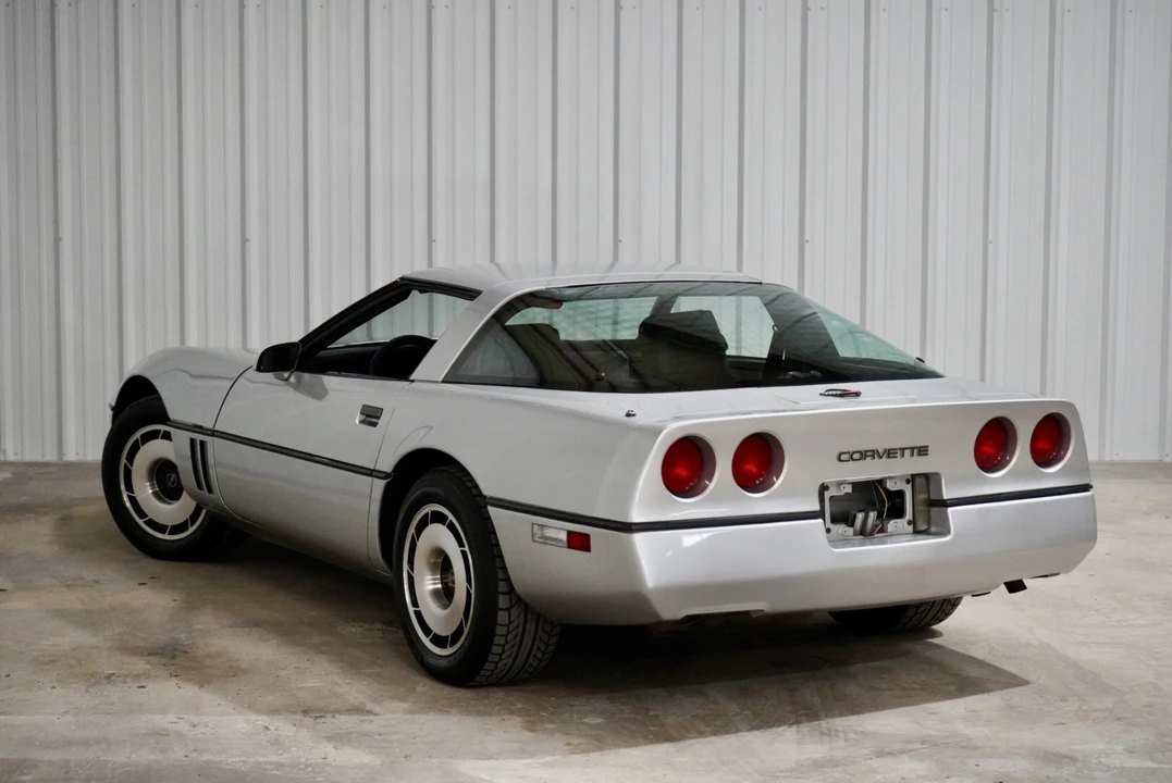 1984 Chevrolet Corvette C4 - Image 13 of 31