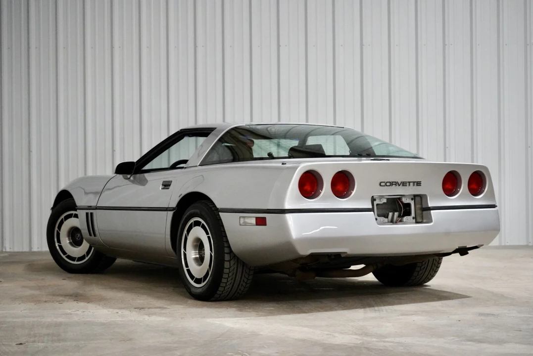 1984 Chevrolet Corvette C4 - Image 12 of 31