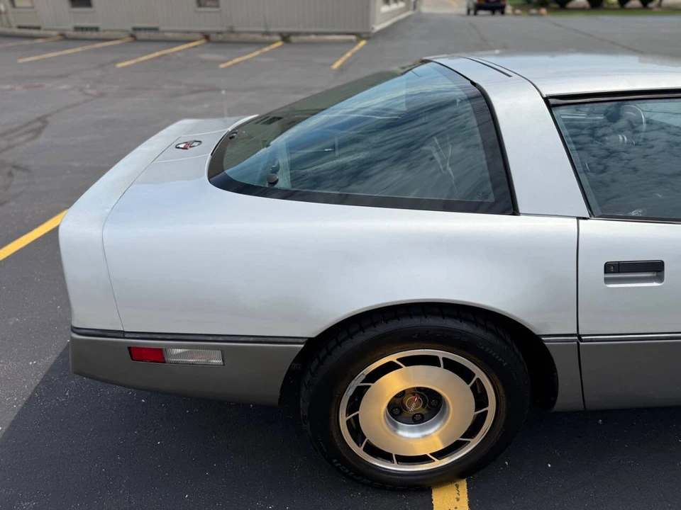 1984 Chevrolet Corvette C4 - Image 18 of 21