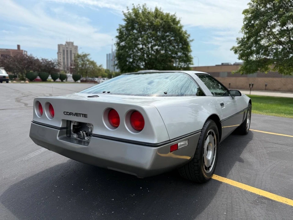 1984 Chevrolet Corvette C4 - Image 8 of 21