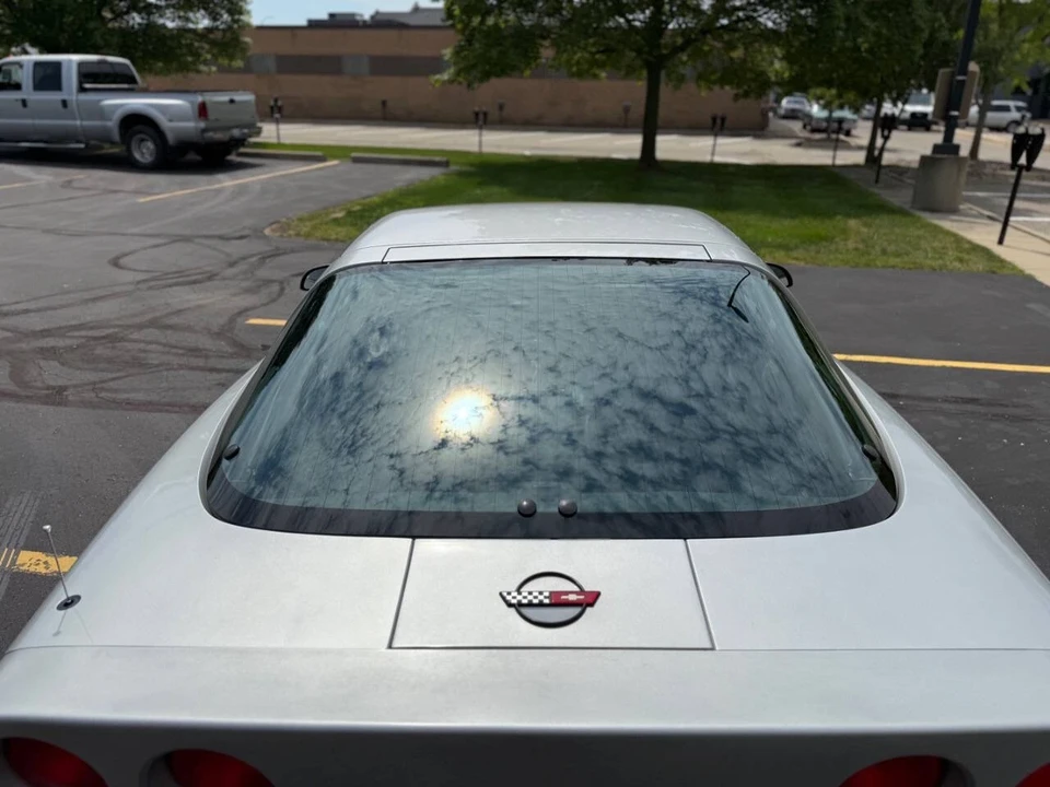1984 Chevrolet Corvette C4 - Image 17 of 21