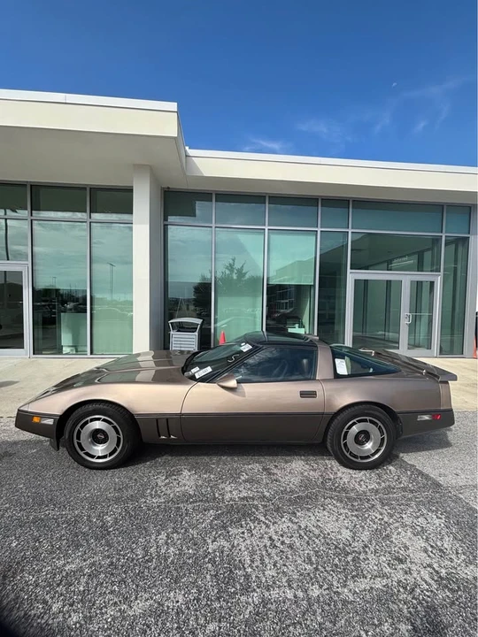 1984 Chevrolet Corvette C4 - Image 2 of 11