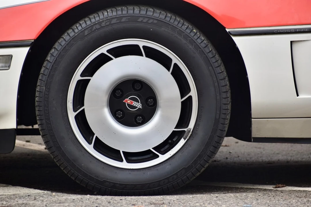 1984 Chevrolet Corvette C4 - Image 23 of 30