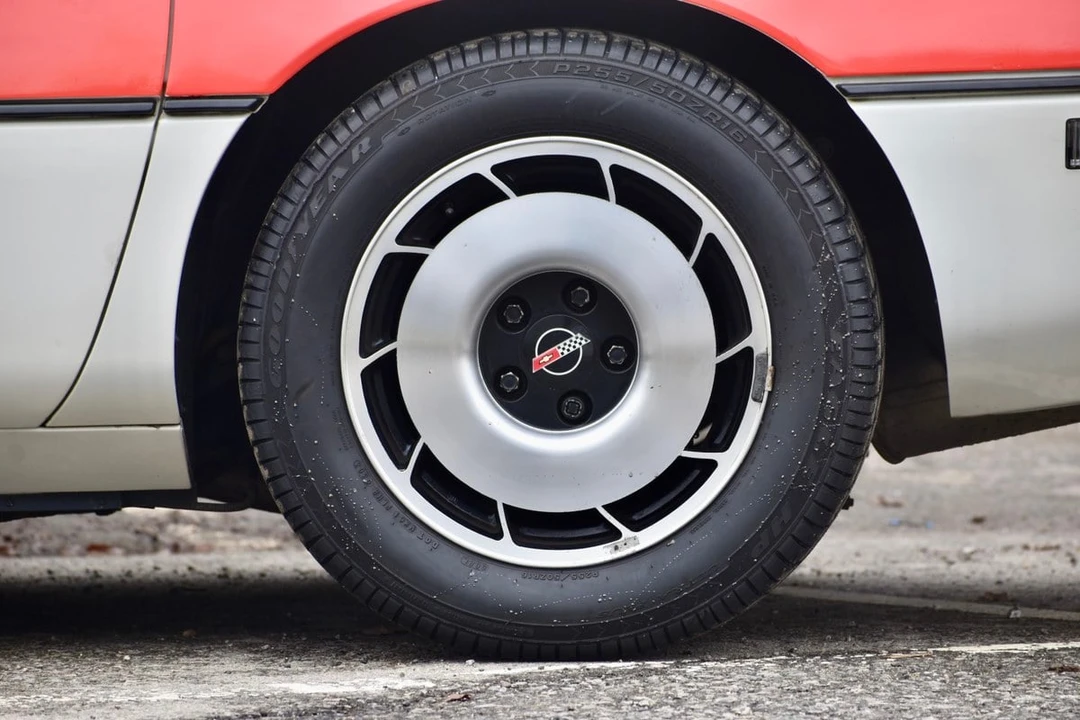1984 Chevrolet Corvette C4 - Image 22 of 30
