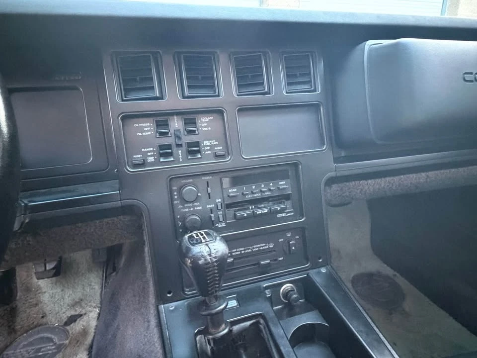 1984 Chevrolet Corvette C4 - Image 6 of 12