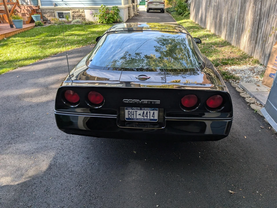 1984 Chevrolet Corvette C4 - Image 19 of 31