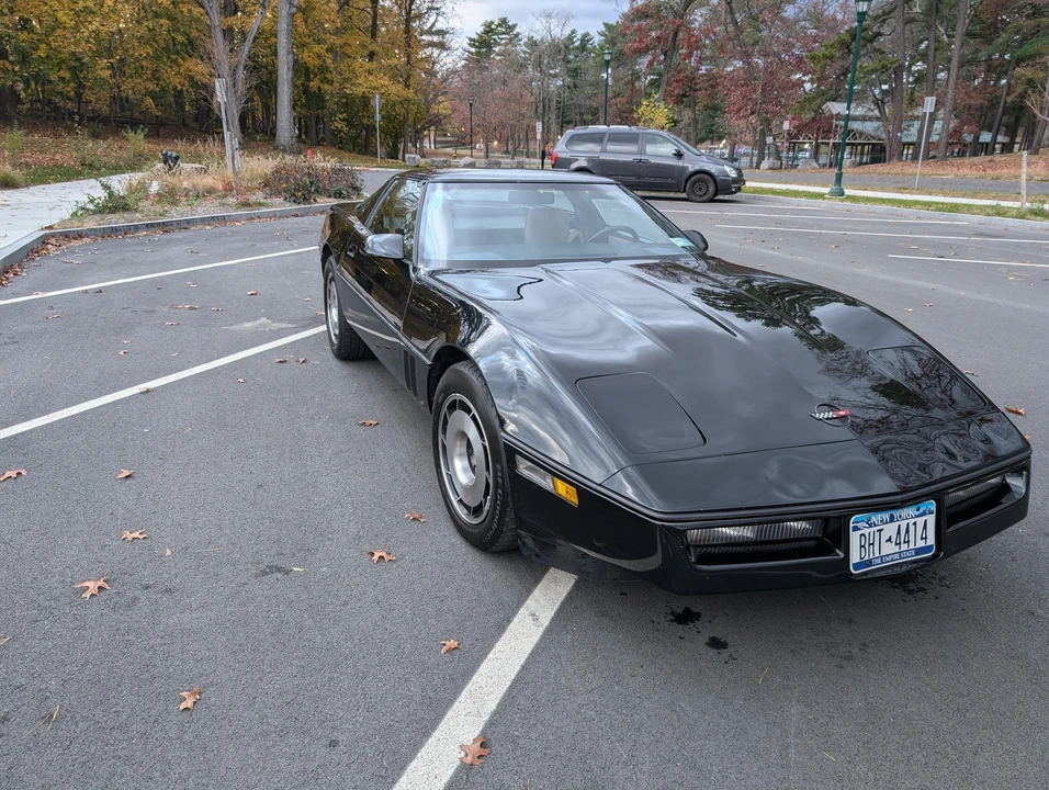 1984 Chevrolet Corvette C4 - Image 24 of 31